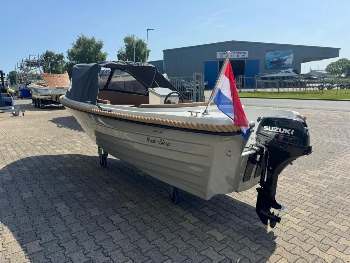 Reest Sloep 520 Classic direct leverbaar