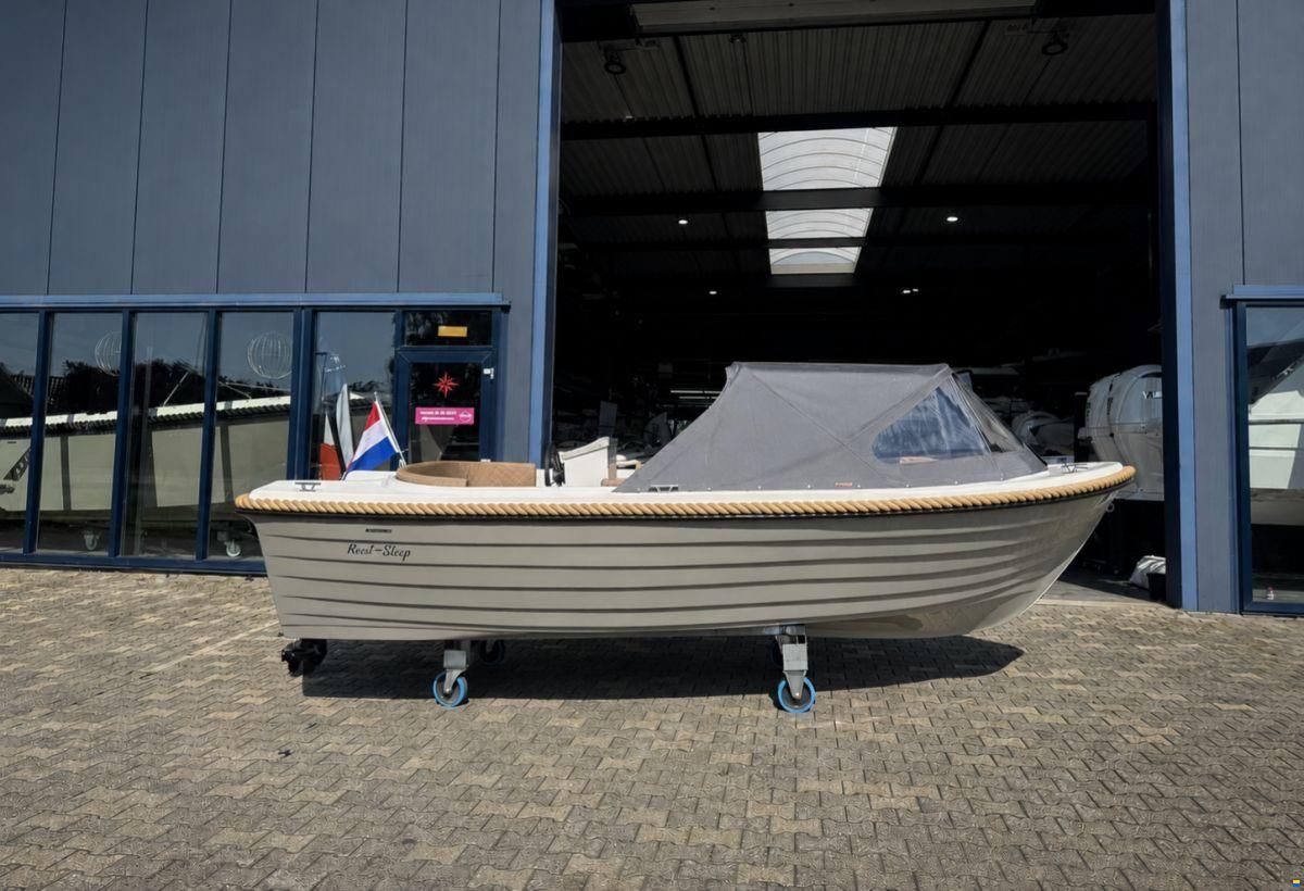 Reest Sloep 520 Classic direct leverbaar