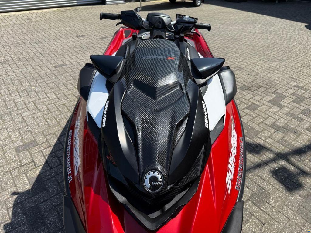 Sea Doo RXP X 325