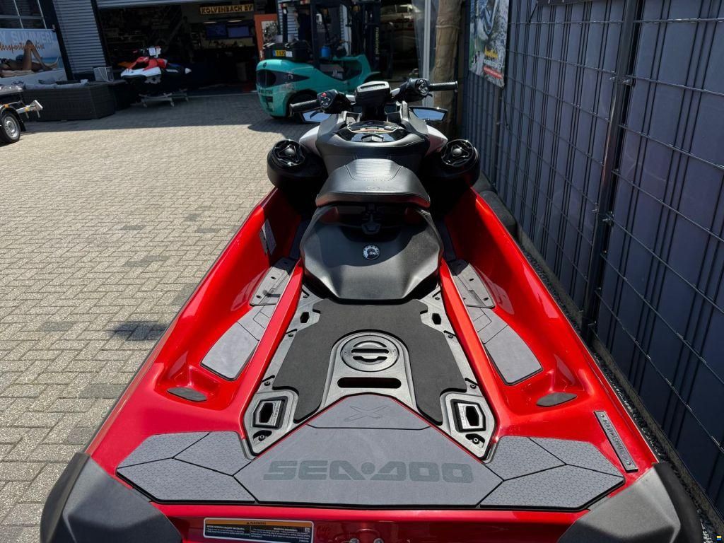 Sea Doo RXP X 325