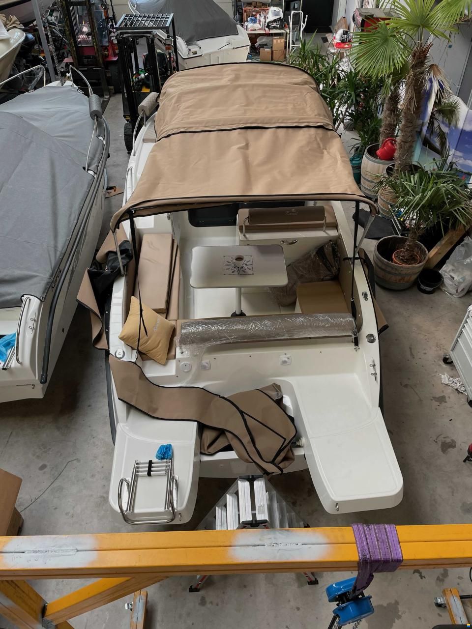 Karel Ionian Sun 600