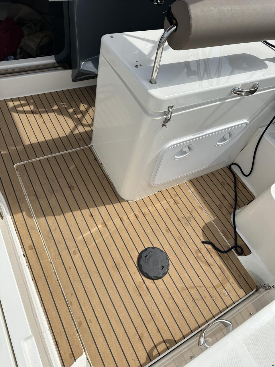 Karel Ionian Sun 600