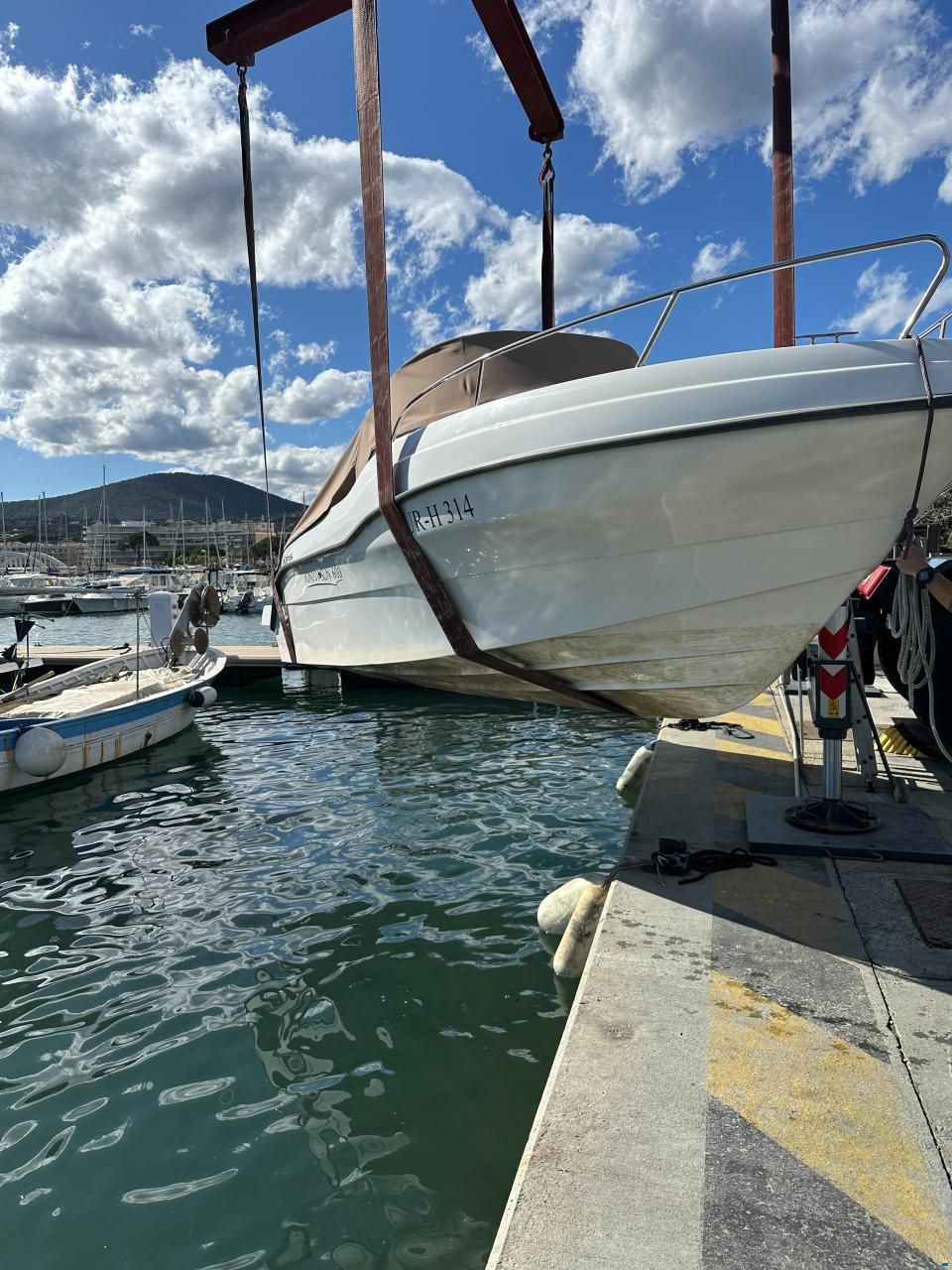 Karel Ionian Sun 600