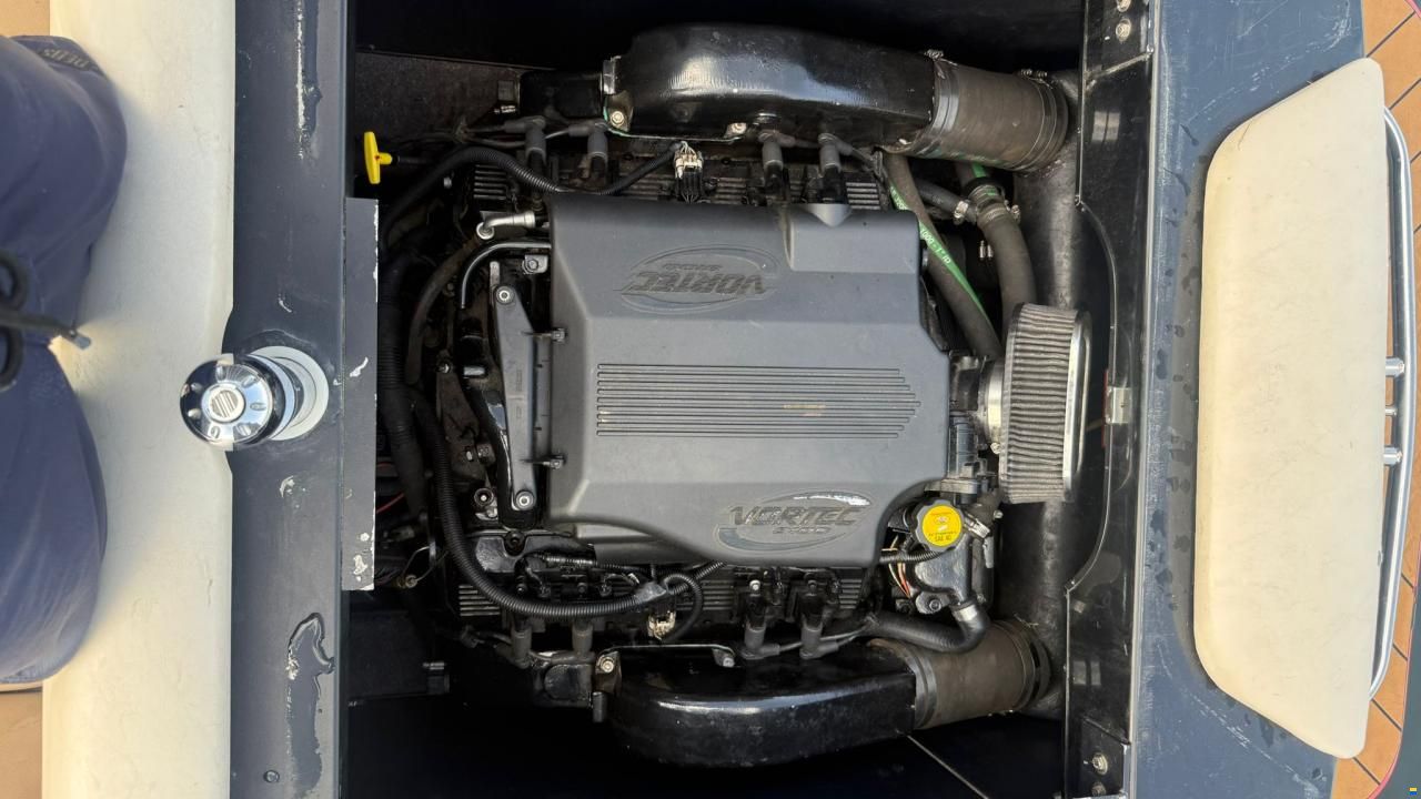 Malibu Wakesetter 247 LSV