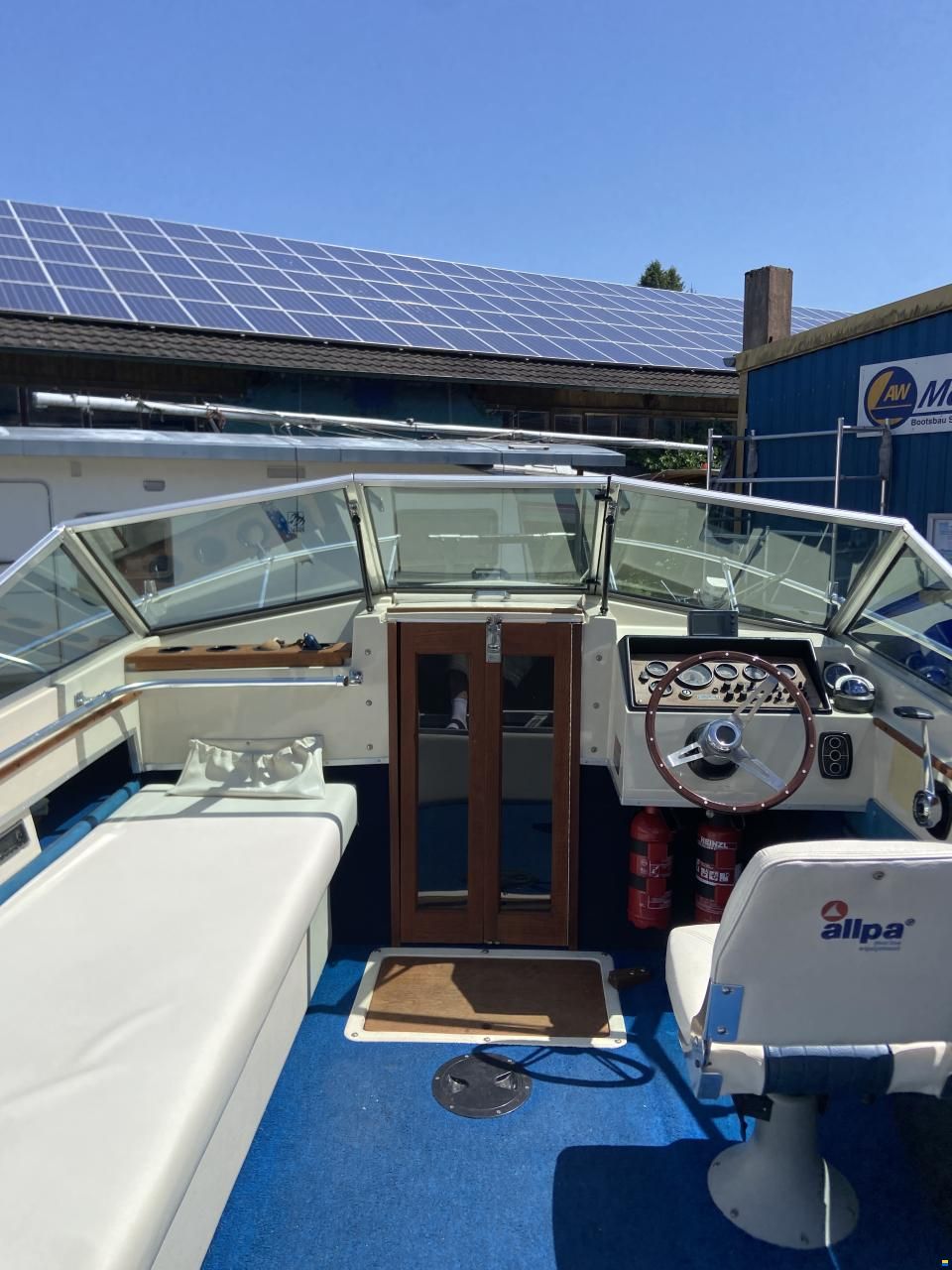 Wellcraft Sunhatch 196