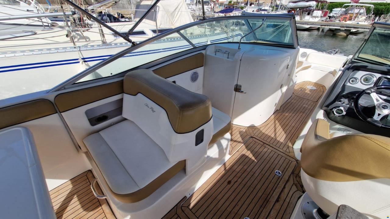 Sea Ray 300 Sundeck