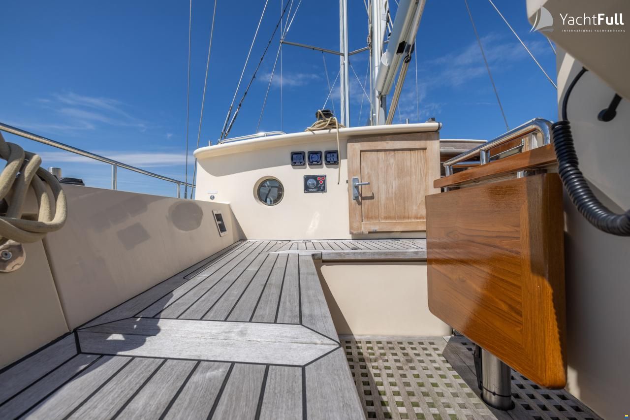 Puffin 58 centerboard