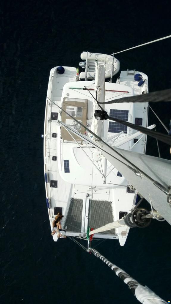 Lagoon 39