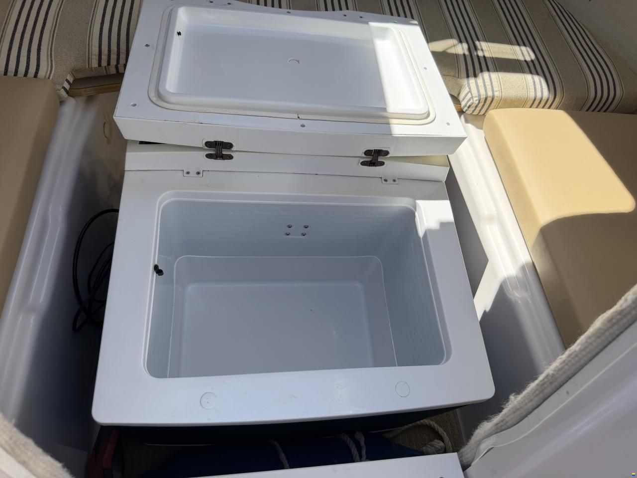 Glastron GT 229