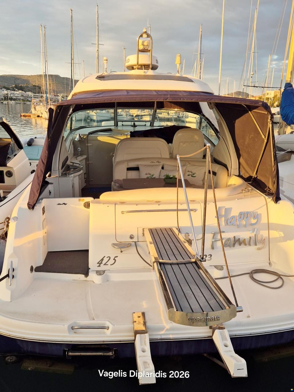Sea Ray SUNDANCER 425