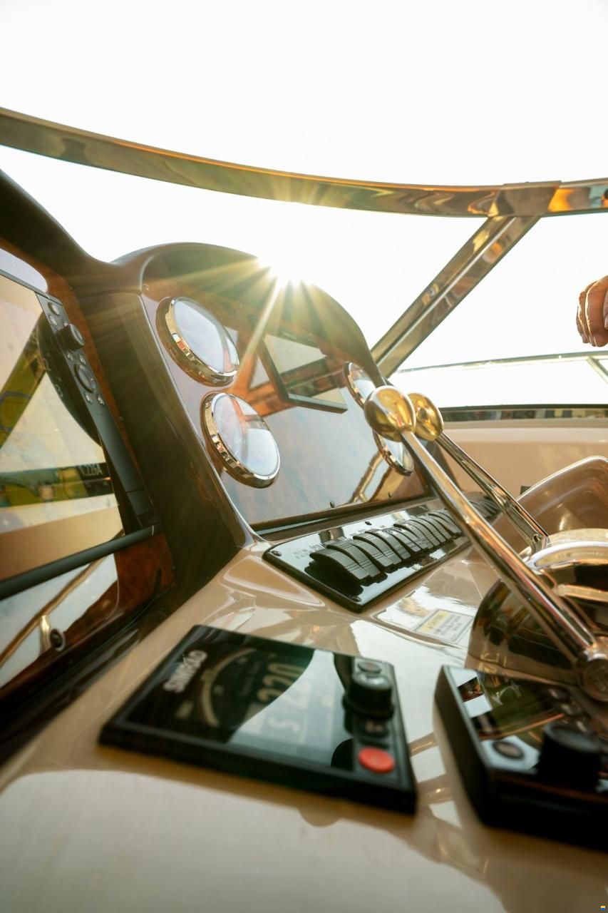 Sea Ray SUNDANCER 425