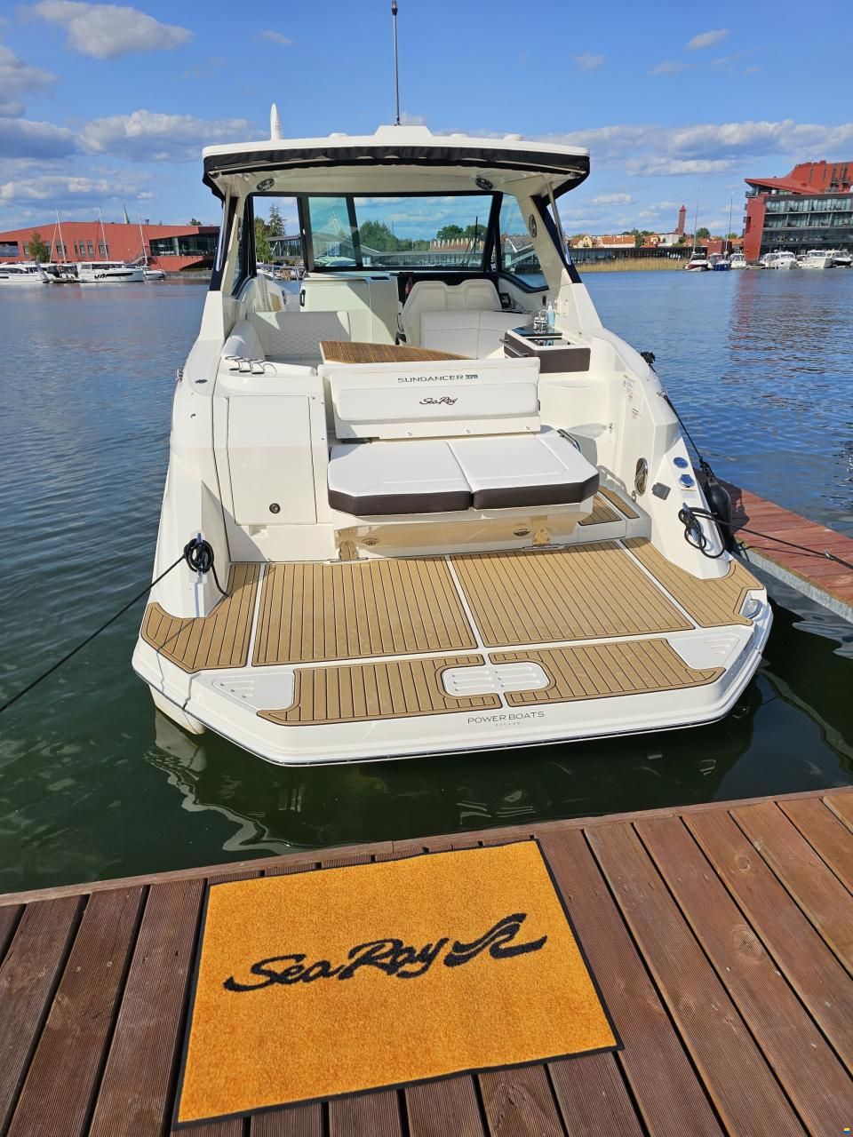 Sea Ray 320 Sundancer