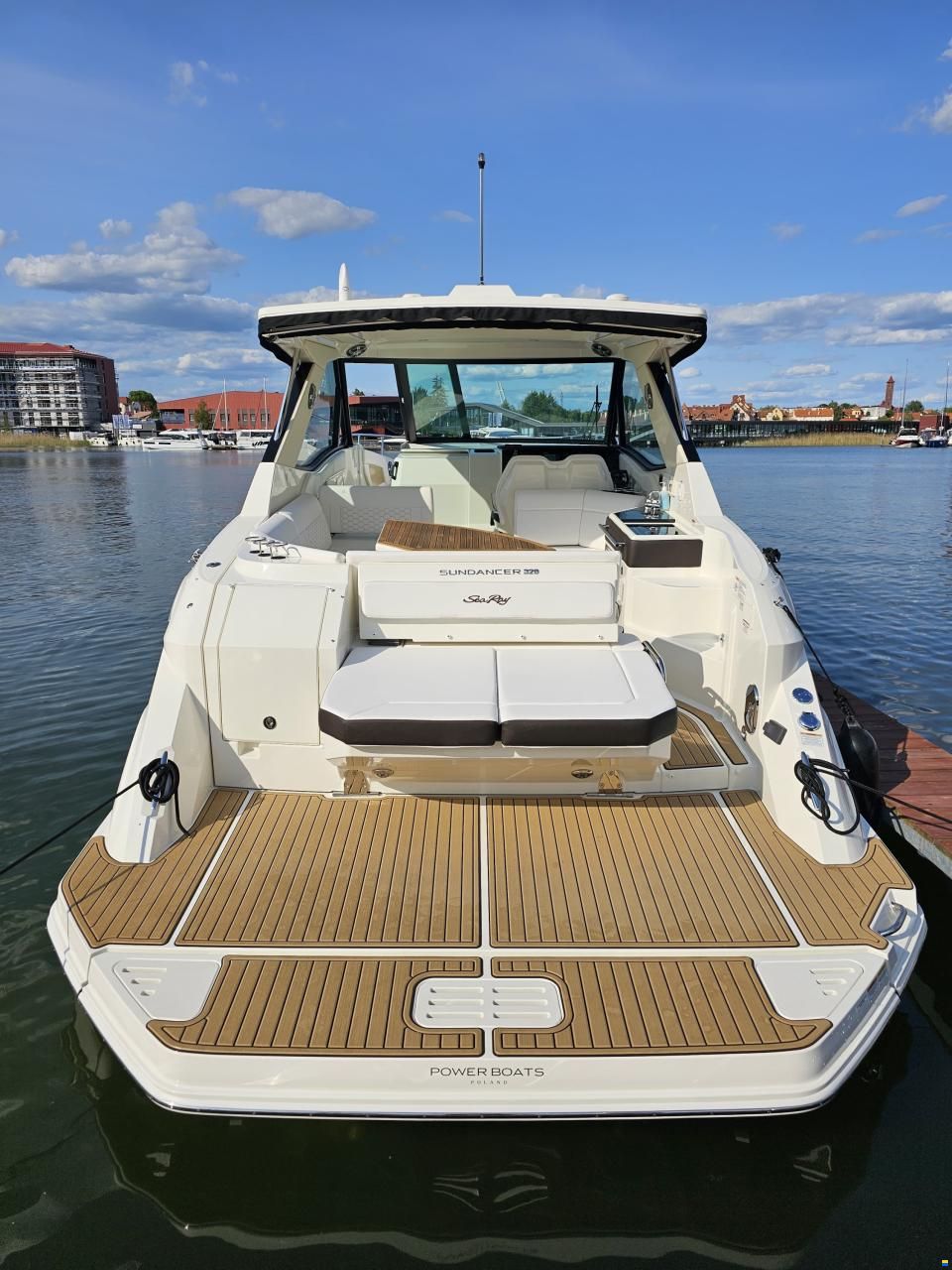 Sea Ray 320 Sundancer