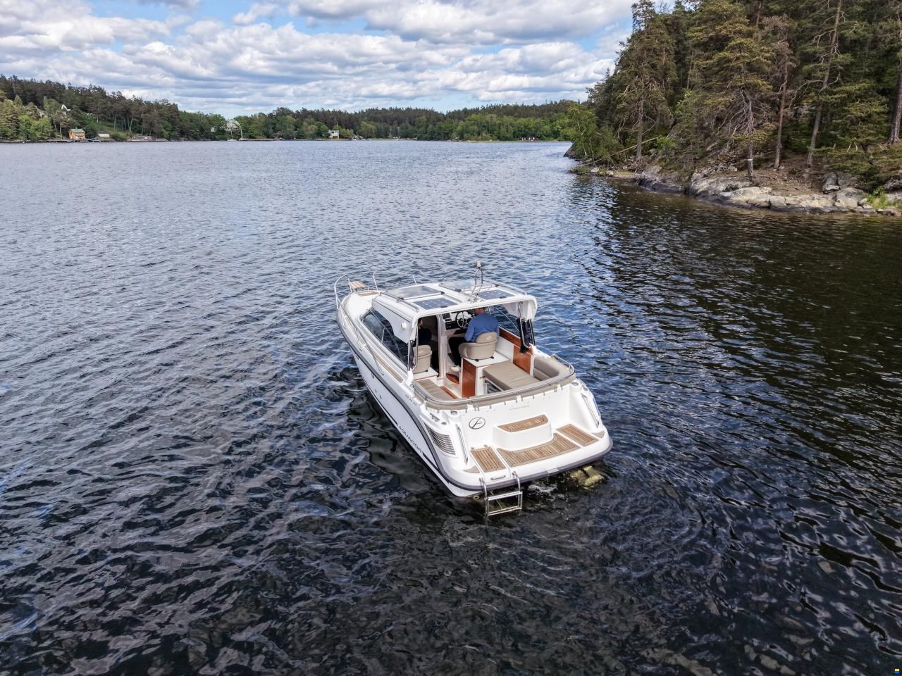 Aquador 24 HT