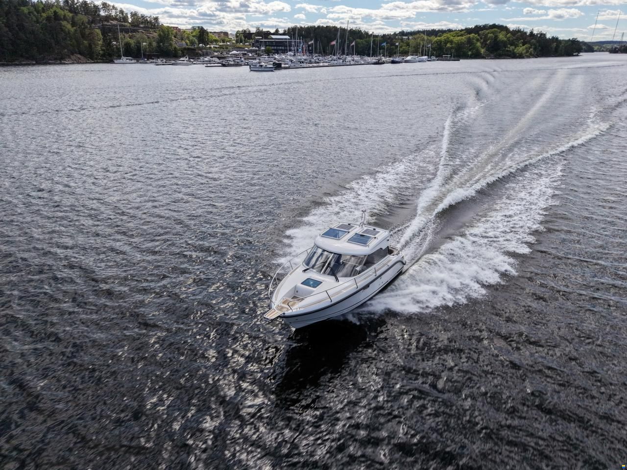 Aquador 24 HT