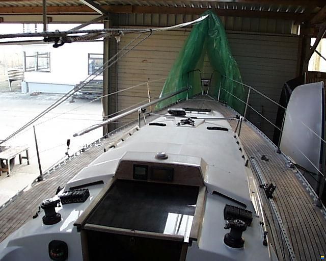 Hanse 331