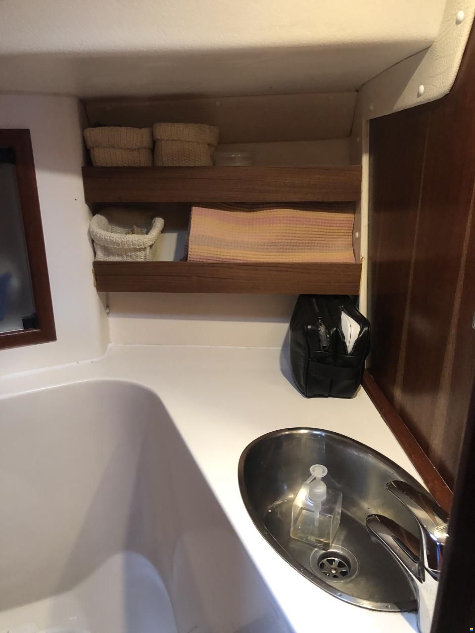 Hanse 331