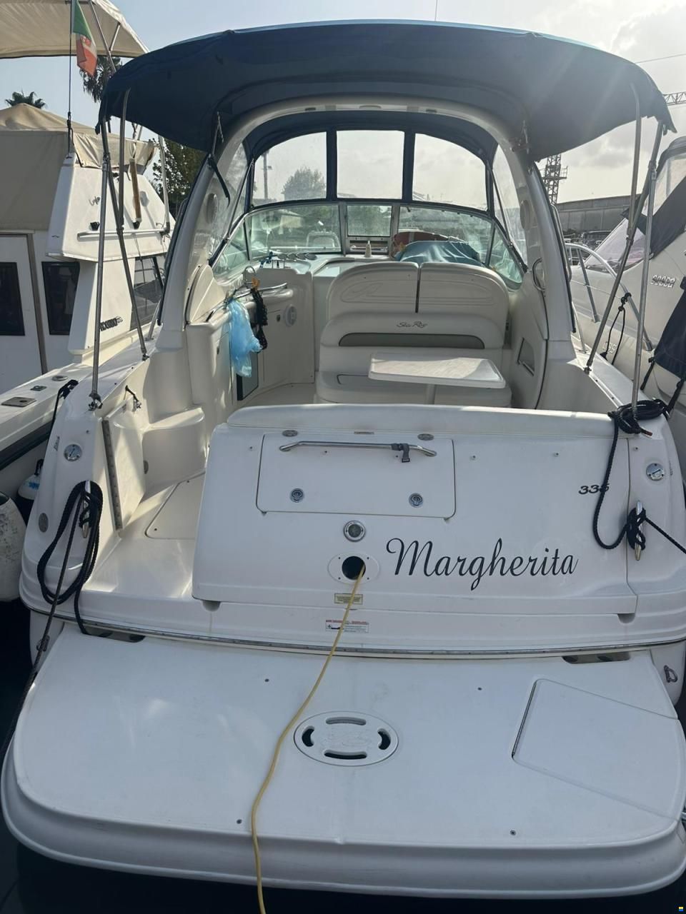 Sea Ray 335 Sundancer