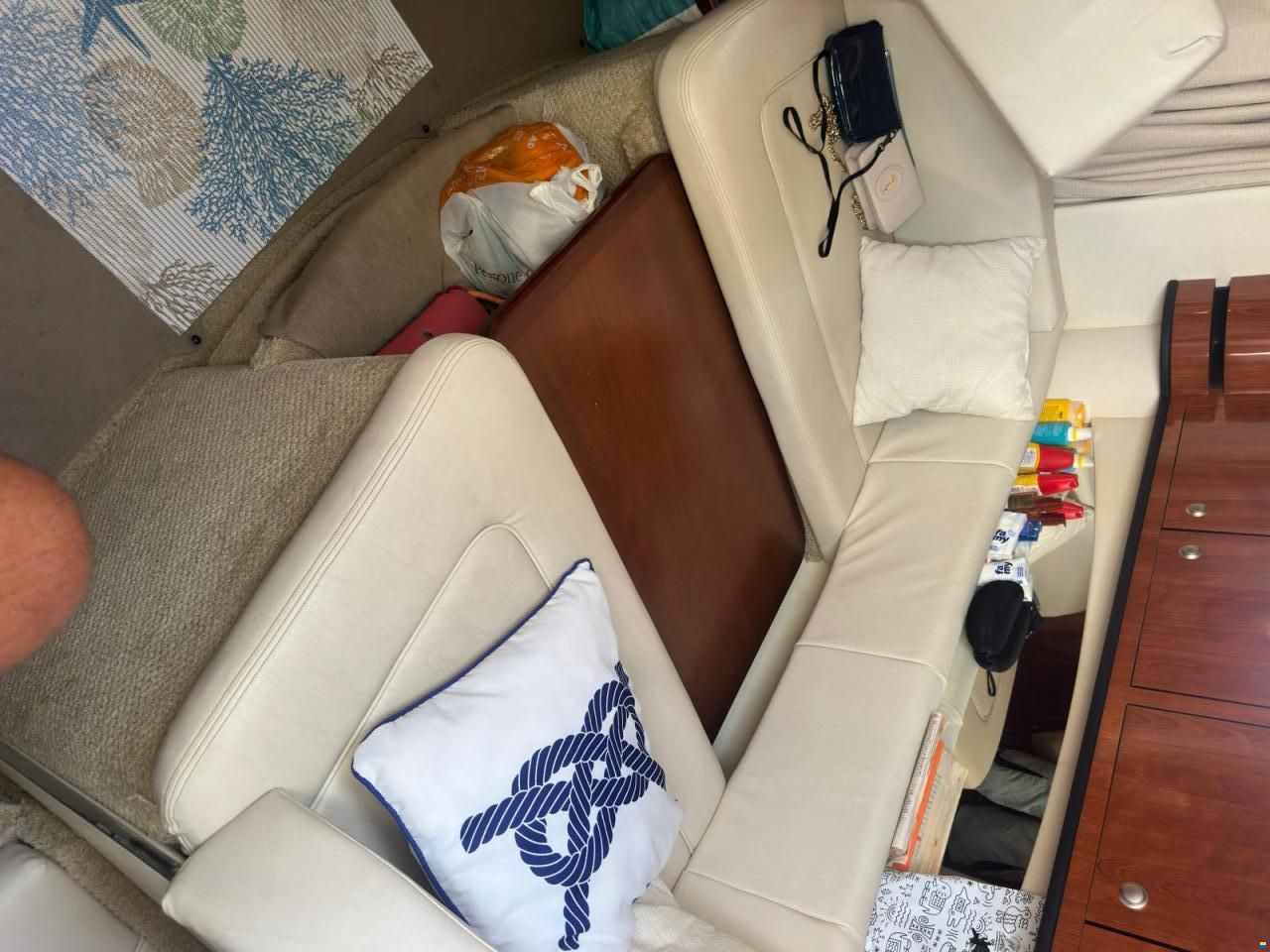 Sea Ray 335 Sundancer