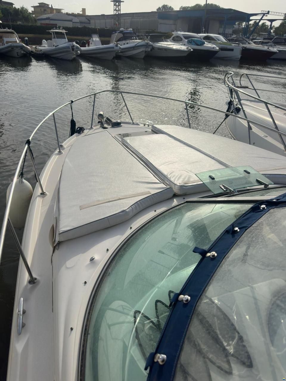 Sea Ray 335 Sundancer