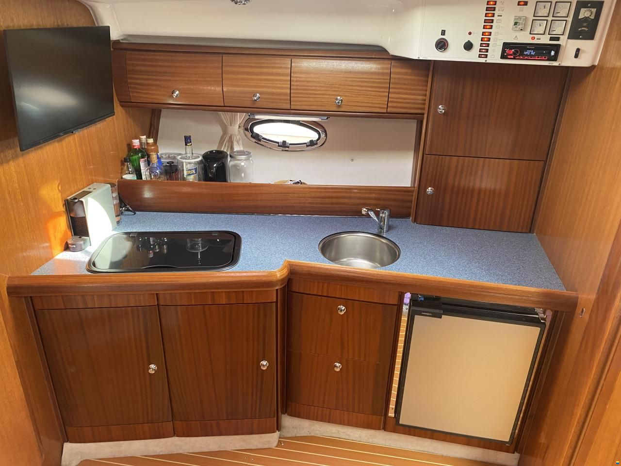 Bavaria 37 Sport