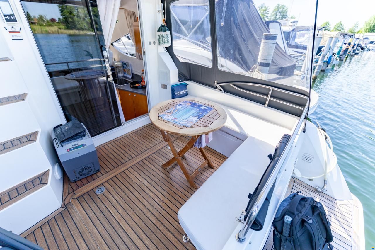 Galeon 290 Fly Bridge