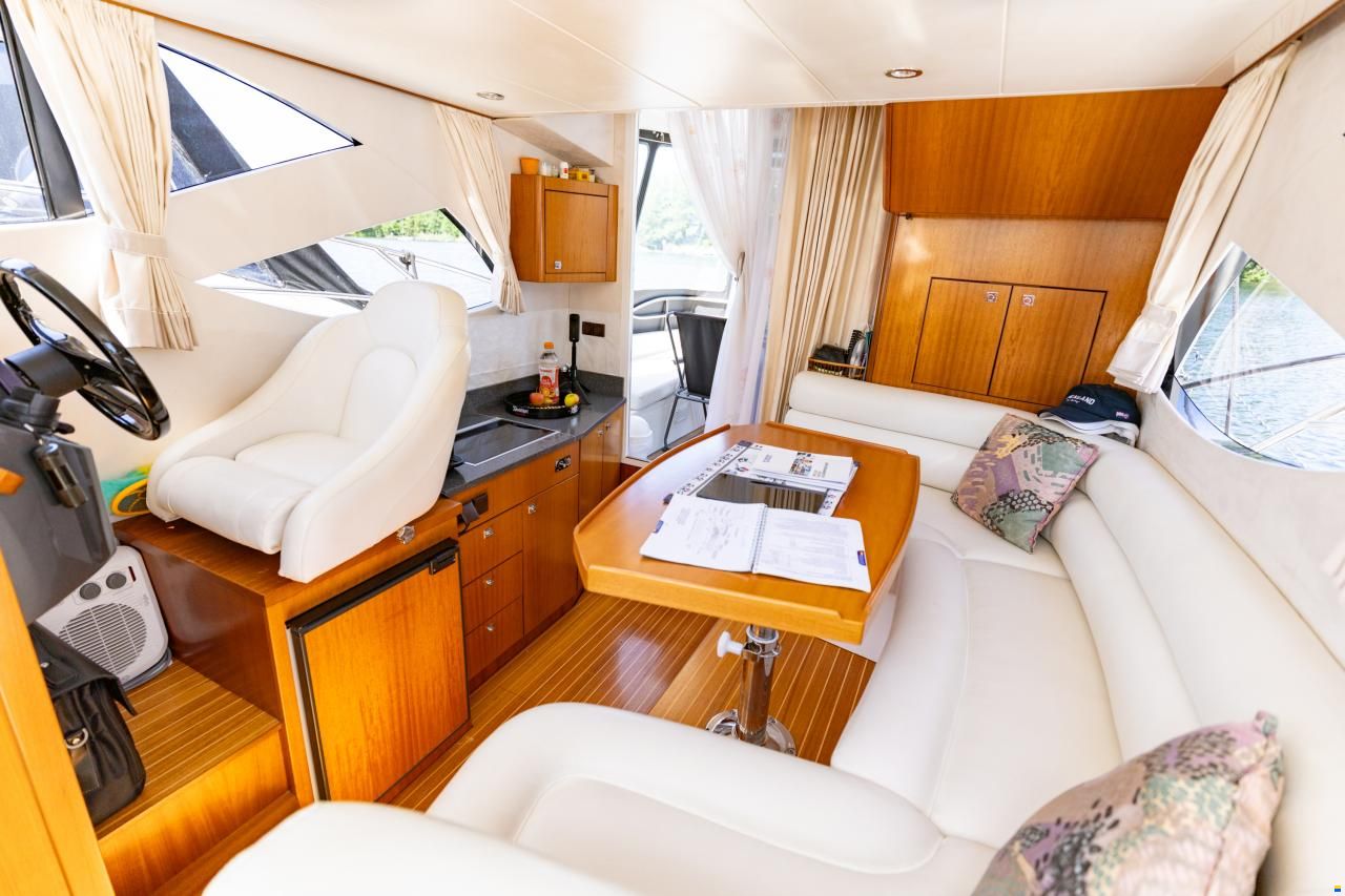 Galeon 290 Fly Bridge