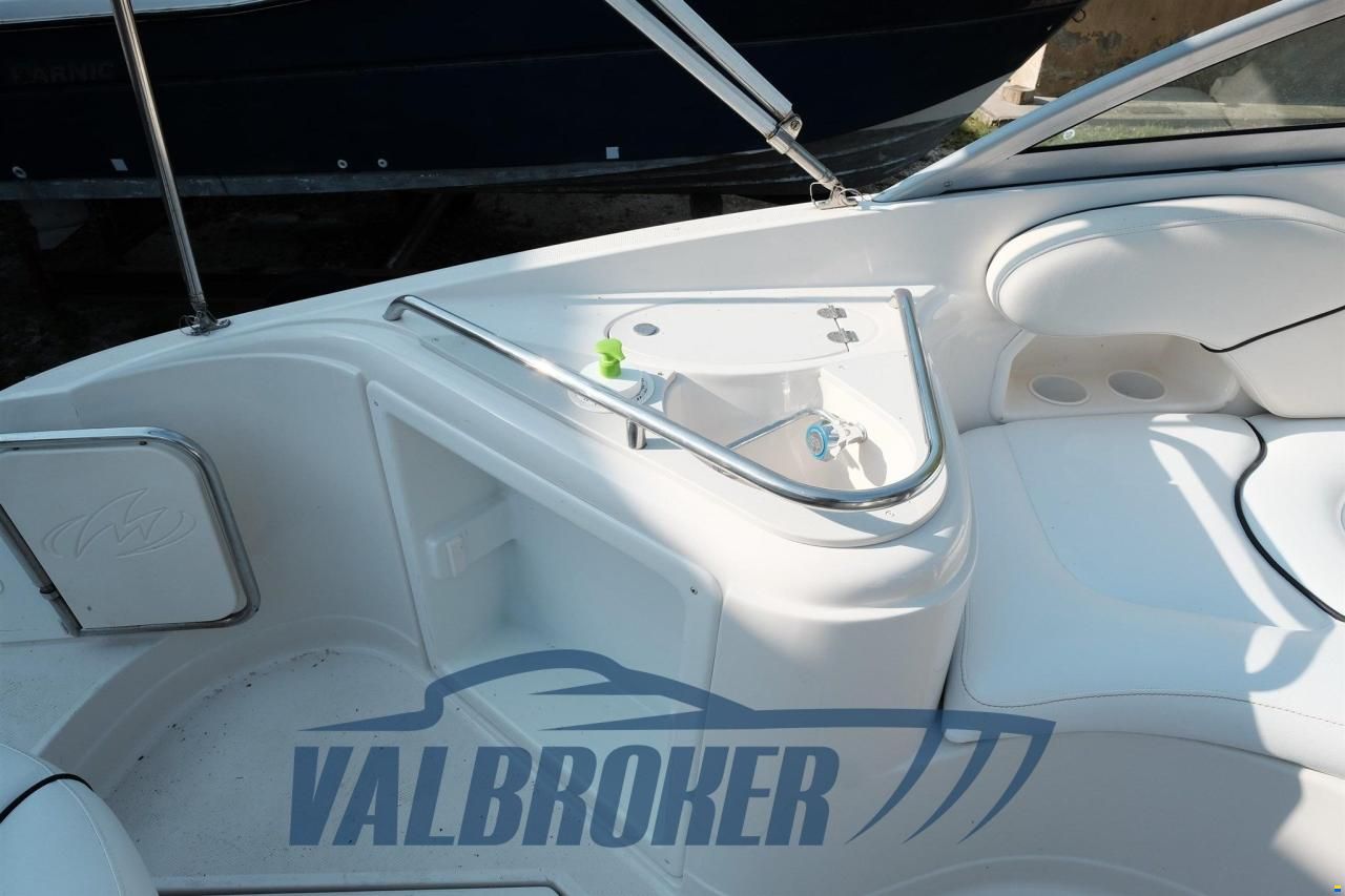 Monterey Boats 245 CR