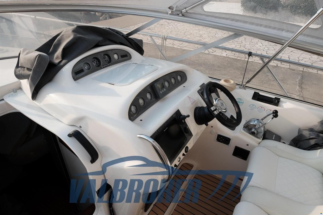 Cranchi Endurance 39