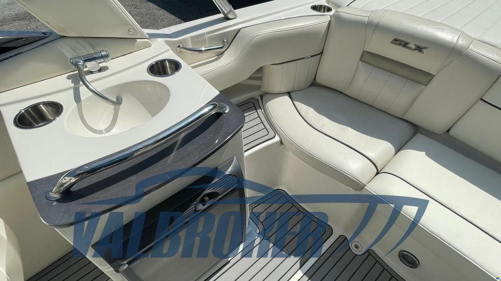 Sea Ray 250 SLX