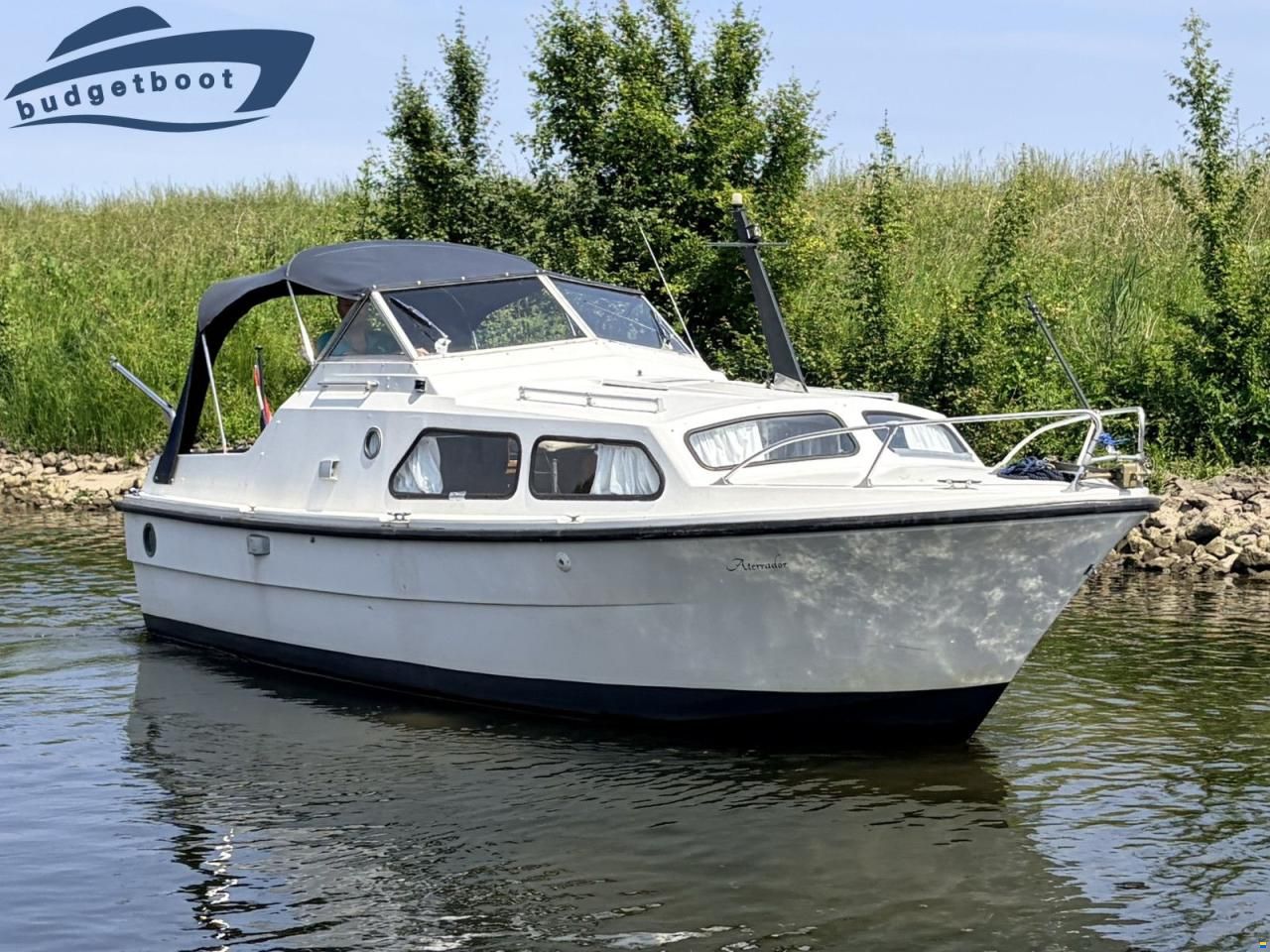 Waterland 750