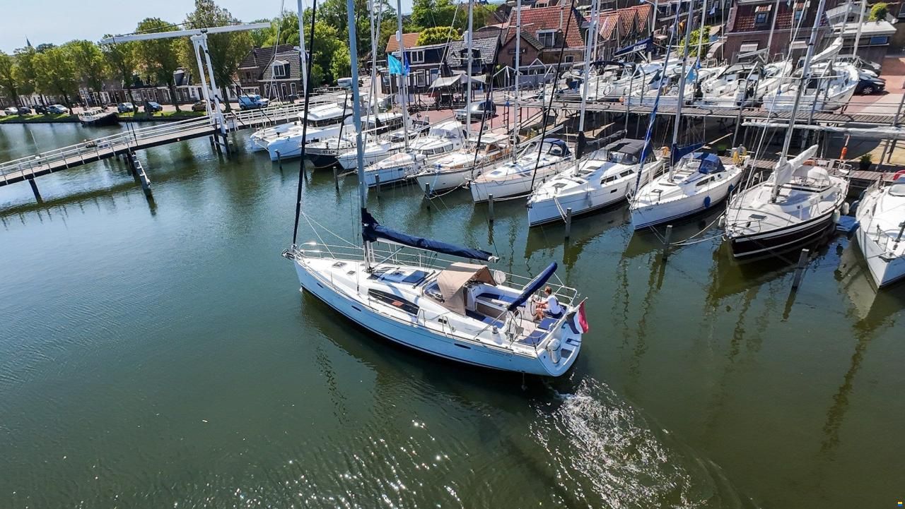 Beneteau OCEANIS 40