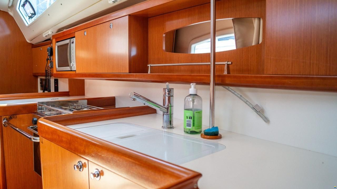 Beneteau OCEANIS 40