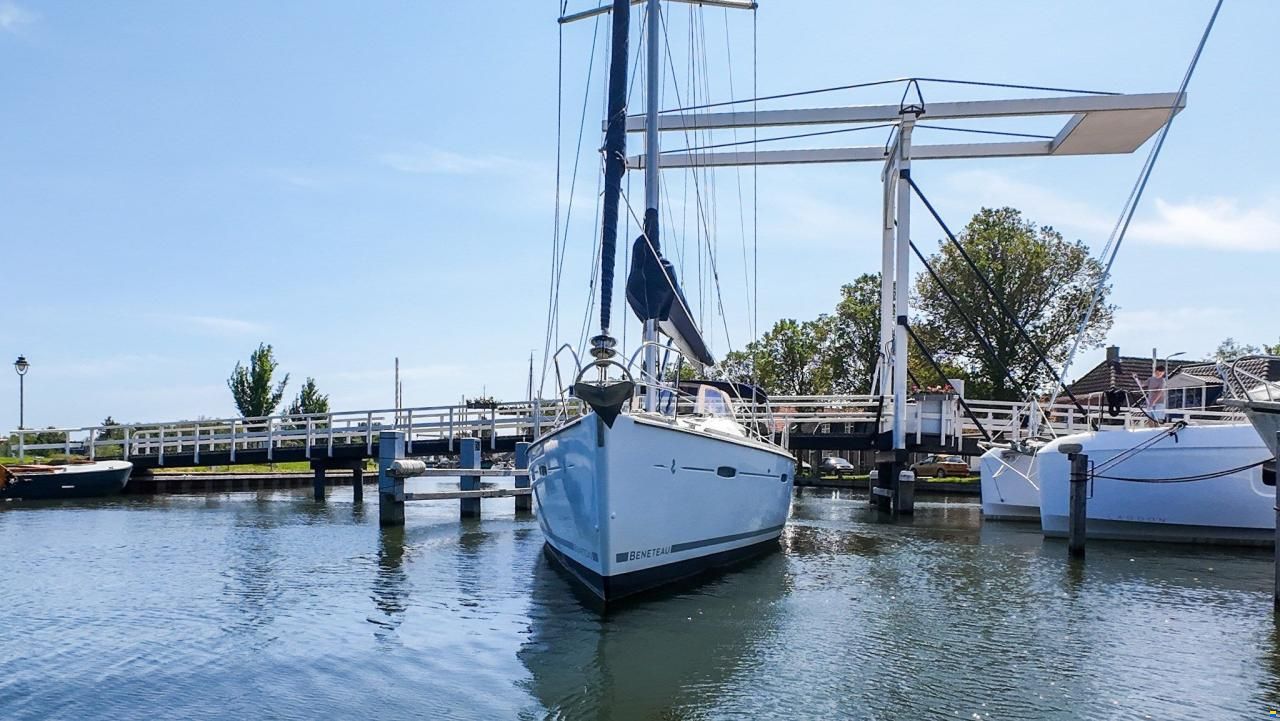 Beneteau OCEANIS 40