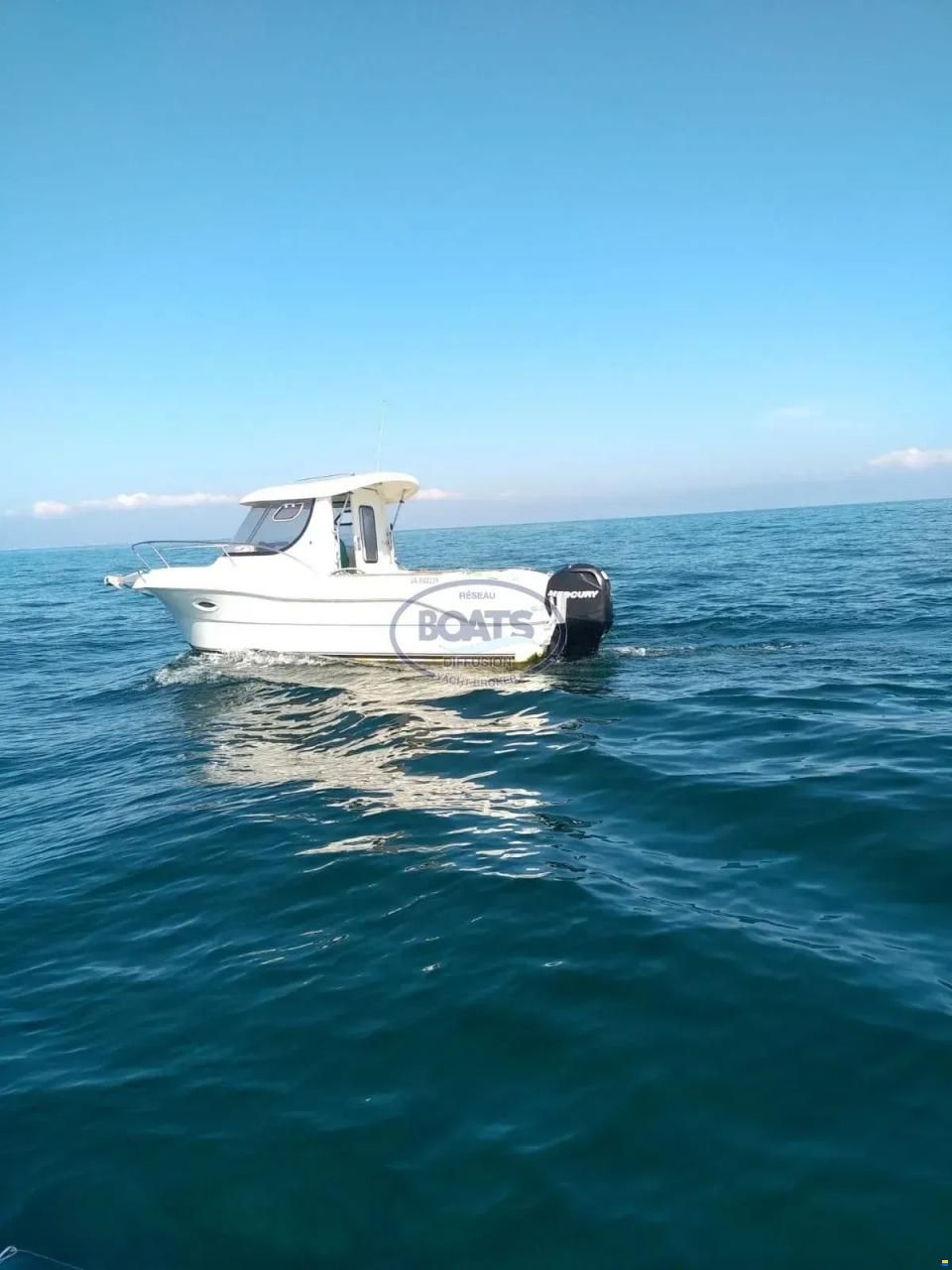 Quicksilver Pilothouse 580