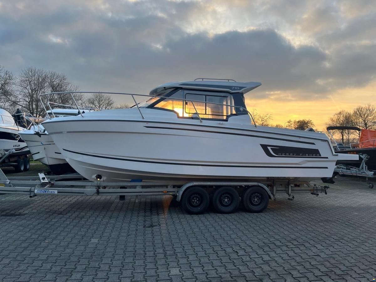 Jeanneau Merry Fisher 795 serie 2