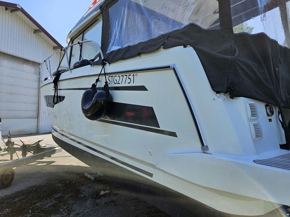 Jeanneau MERRY FISHER 895 Offshore S&eacute;rie 1