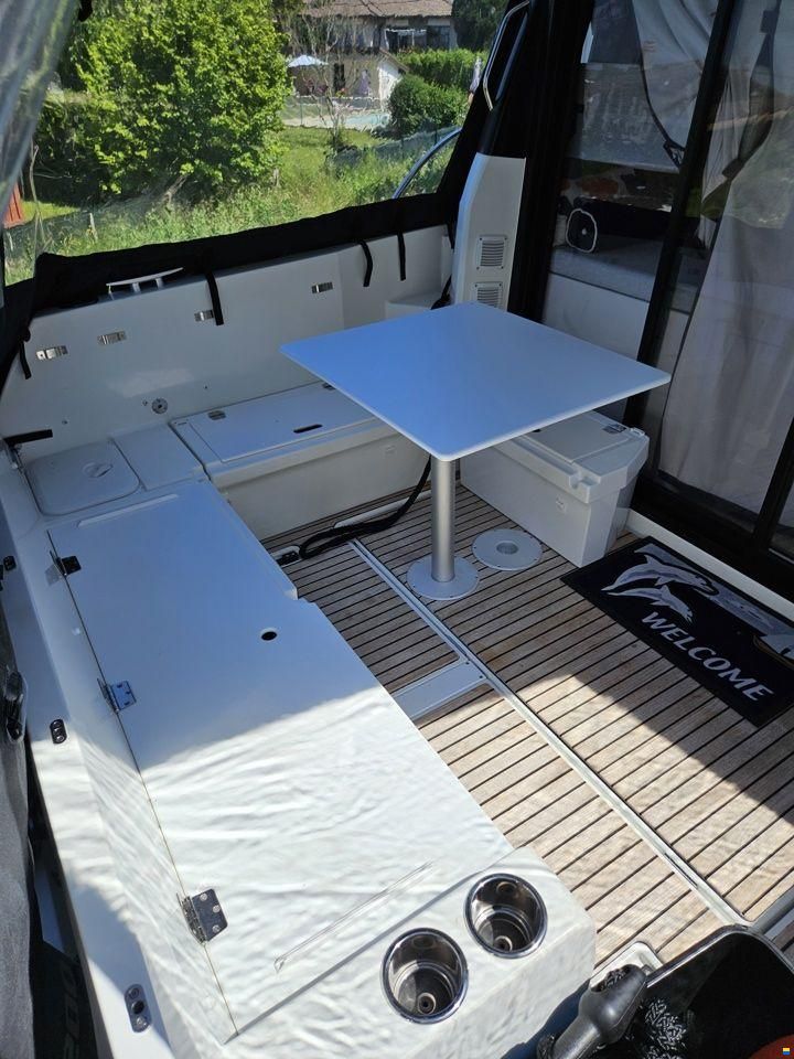 Jeanneau MERRY FISHER 895 Offshore S&eacute;rie 1