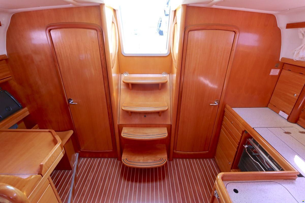 Bavaria 37-2 C