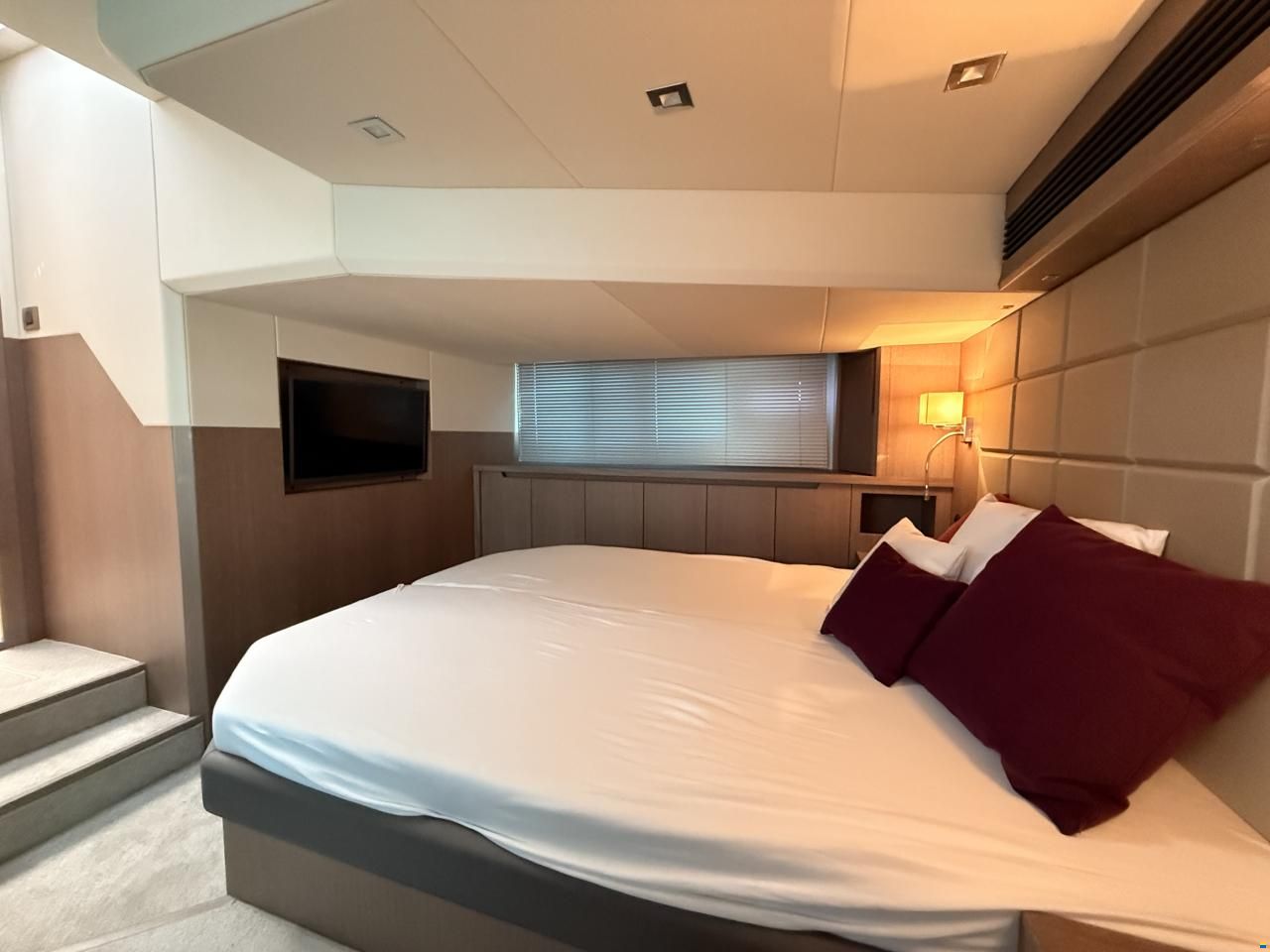 Galeon 485 HTS