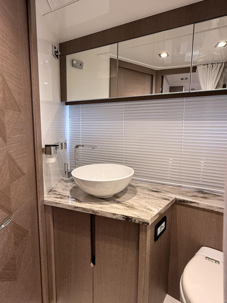 Galeon 485 HTS