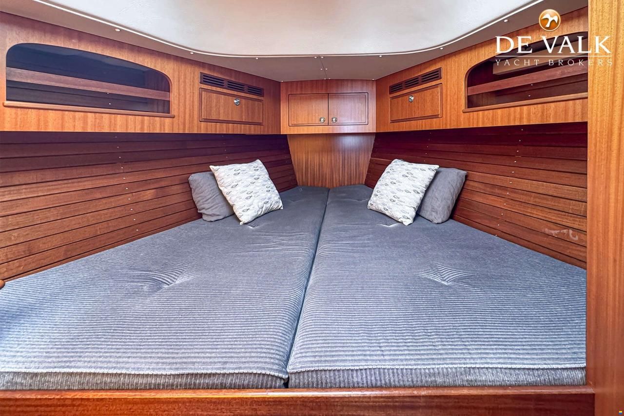 Hallberg-Rassy 342