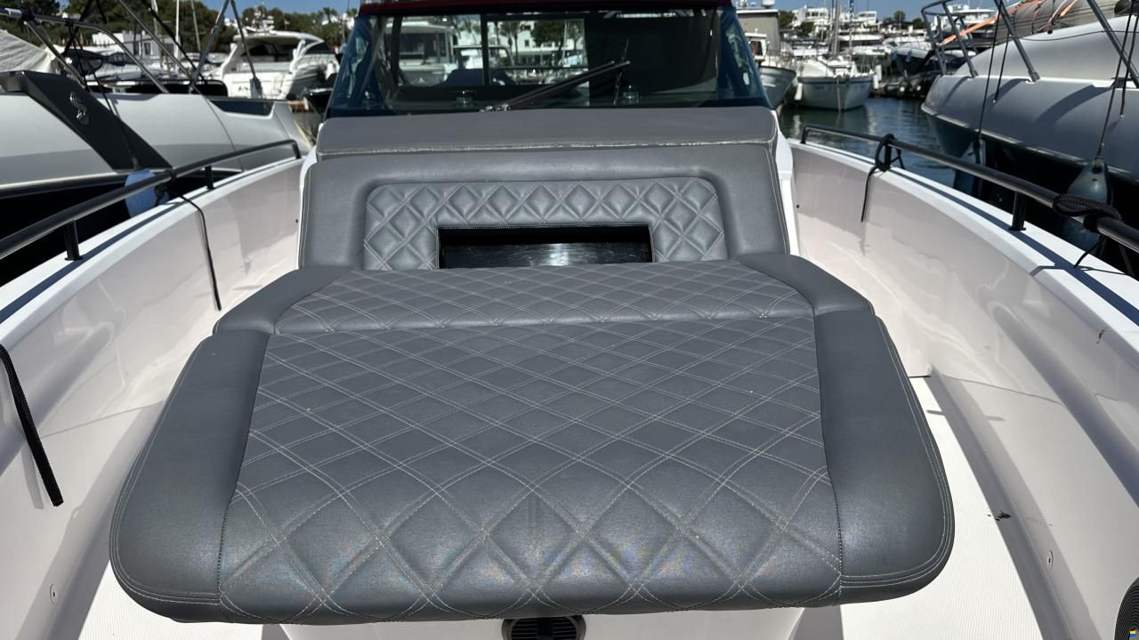 Axopar 37 Sun-Top