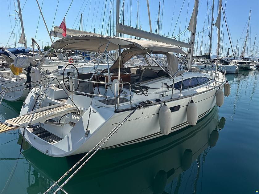 Jeanneau 53