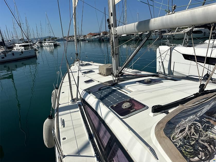 Jeanneau 53