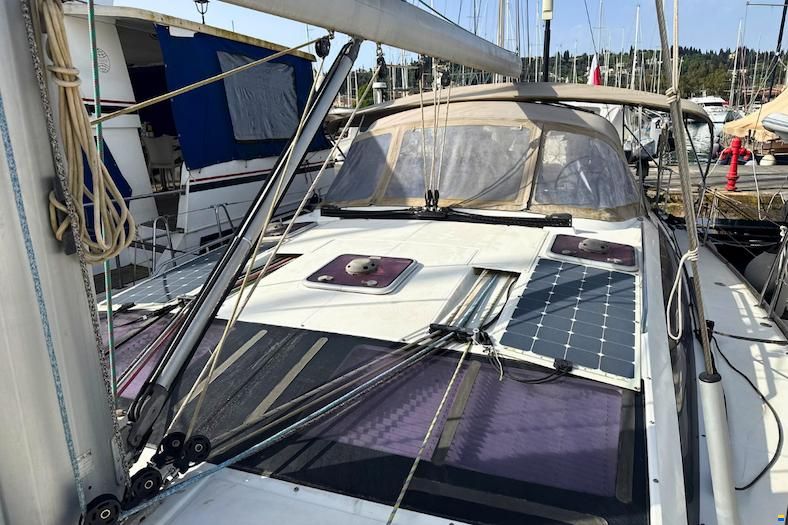 Jeanneau 53