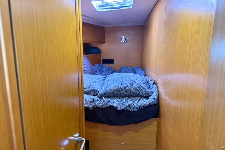 Jeanneau 53