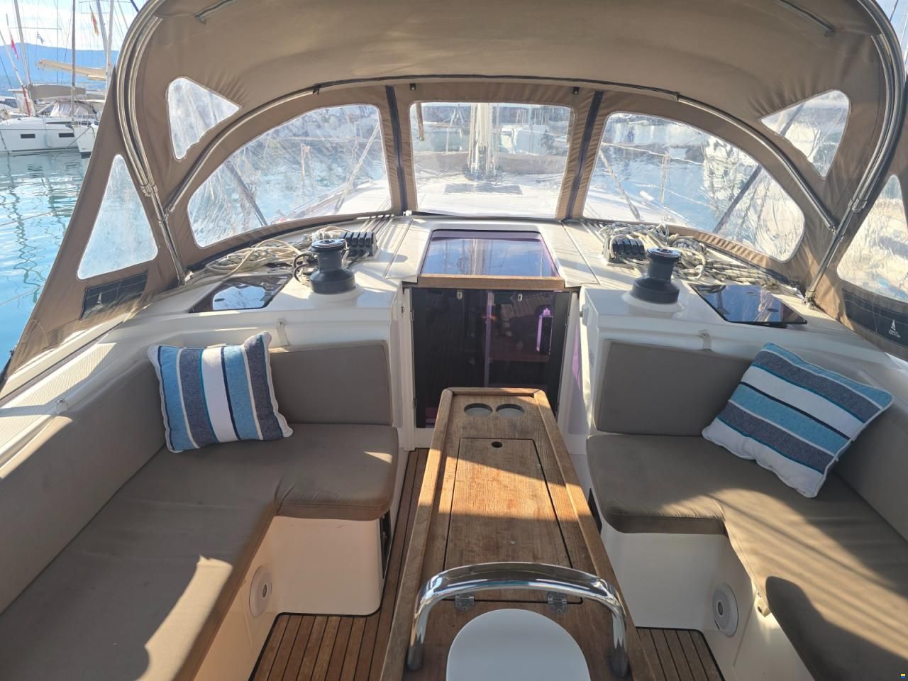 Bavaria C42