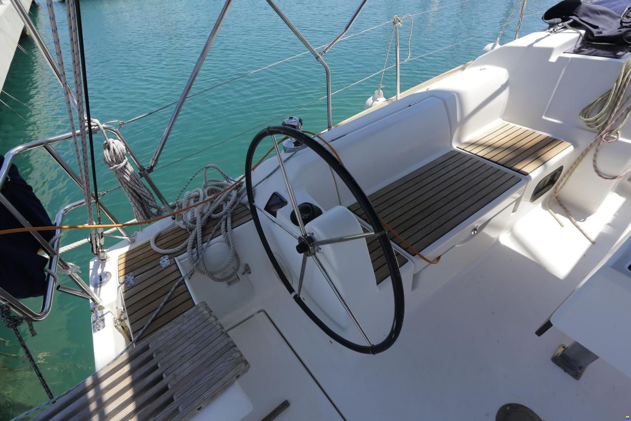 Dufour 382 Grand Large