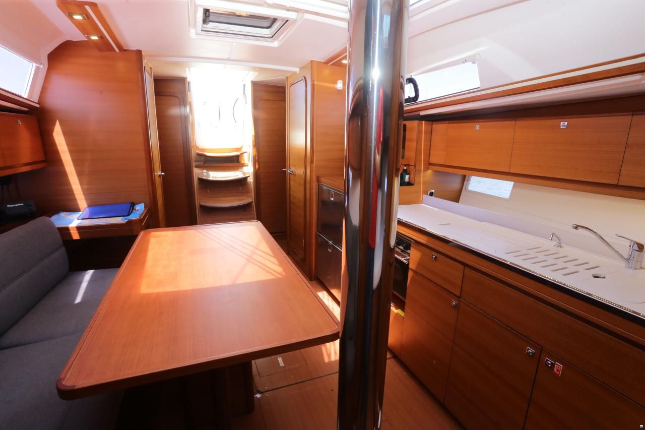 Dufour 382 Grand Large